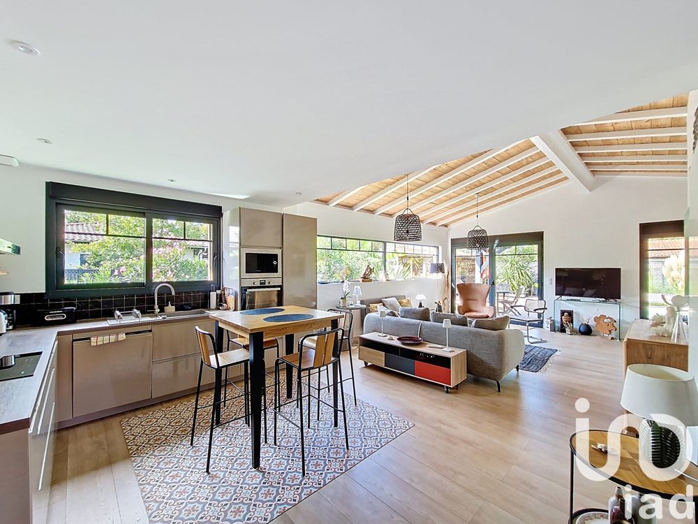 � vendre  Maison Gujan-Mestras (33470)