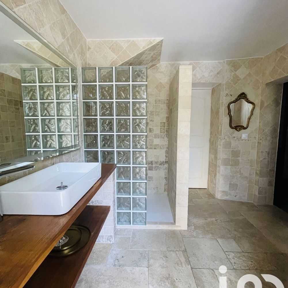 � vendre  Maison Le Revest-les-Eaux (83200)