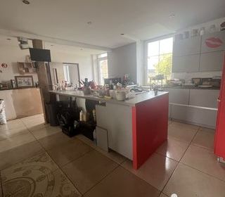  Maison � vendre 10 pi�ces 272 m�