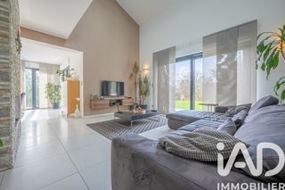  Villa � vendre 9 pi�ces 214 m�