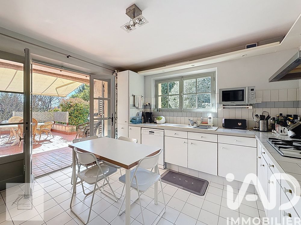 � vendre  Villa Montauroux (83440)