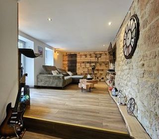  Maison � vendre 4 pi�ces 170 m�