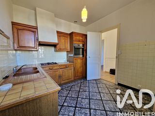  Maison � vendre 9 pi�ces 250 m�