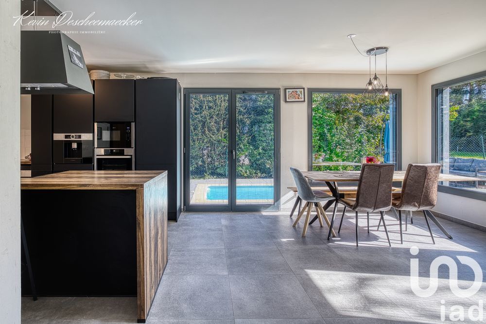 � vendre  Maison Divonne-les-Bains (01220)