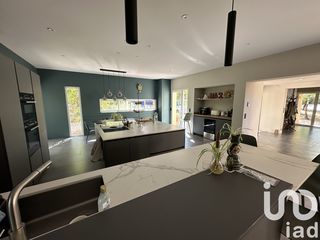  Maison � vendre 8 pi�ces 320 m�