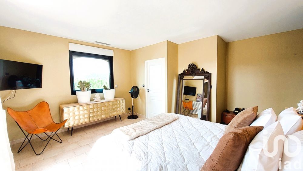 � vendre  Maison Alba-la-Romaine (07400)