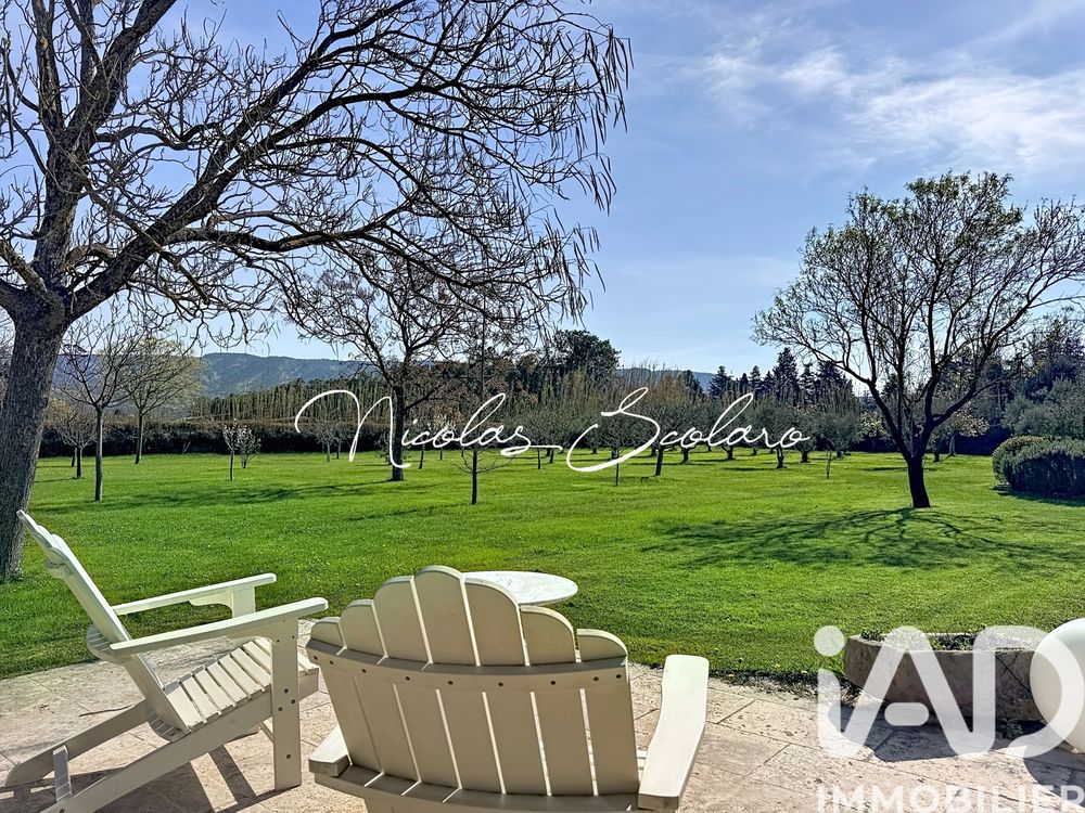 � vendre  Maison Cheval-Blanc (84460)