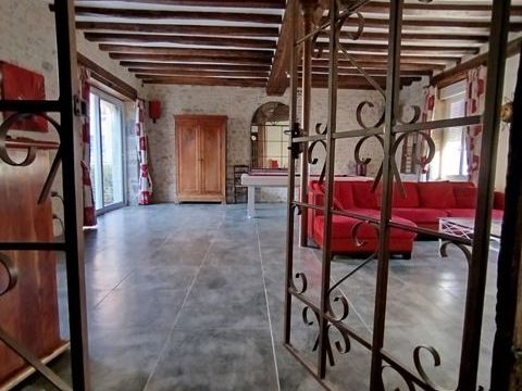   Vente Maison/villa 12 pi�ces Maison - 12 pi�ce(s) - 279 m�