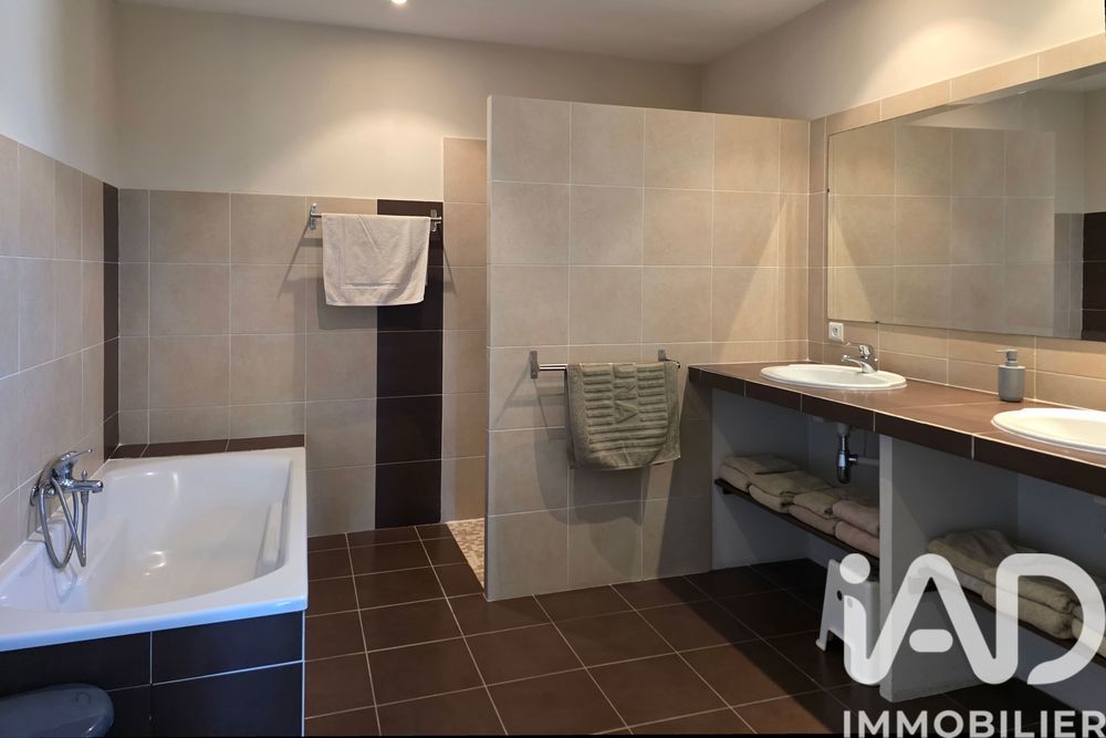 � vendre  Maison Beaucaire (30300)