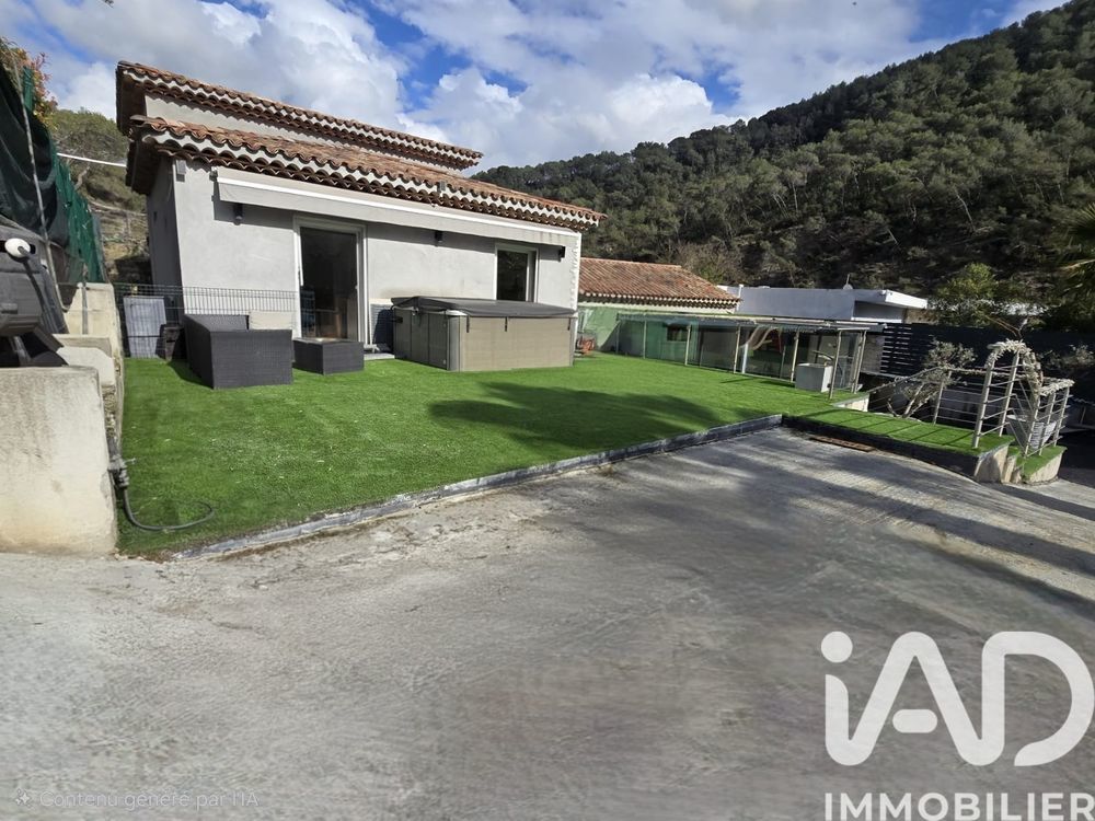 � vendre  Villa Contes (06390)