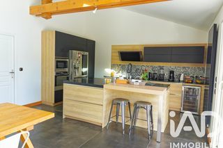  Maison � vendre 9 pi�ces 225 m�