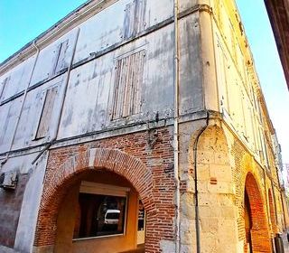  Immeuble � vendre 460 m�