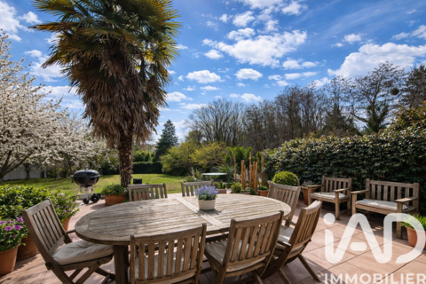   Vente Maison/villa 7 pi�ces Maison - 7 pi�ce(s) - 133 m�