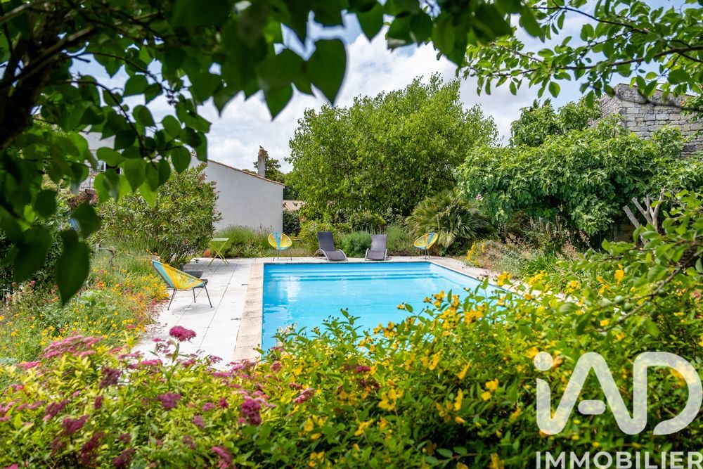 � vendre  Maison Sainte-Soulle (17220)