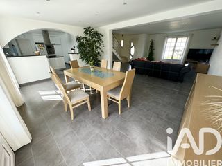  Maison � vendre 7 pi�ces 180 m�