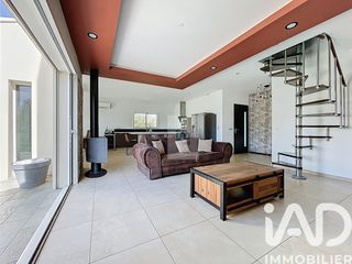  Maison � vendre 7 pi�ces 198 m�