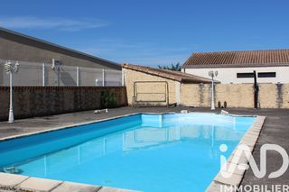  Immeuble � vendre 272 m�