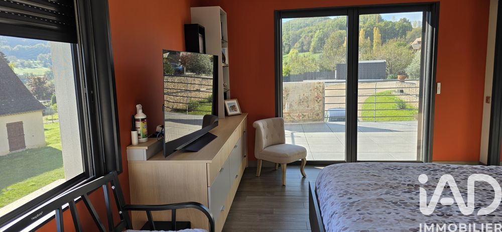 � vendre  Villa Saint-Jean-Lespinasse (46400)