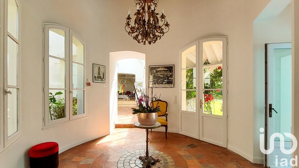 � vendre  Maison Noisy-le-Roi (78590)