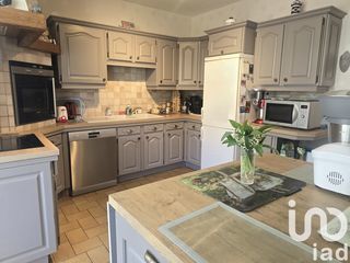  Maison � vendre 8 pi�ces 203 m�