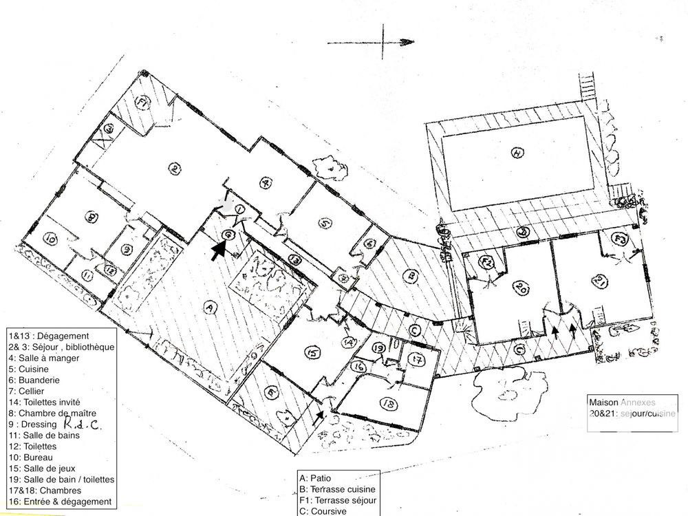 � vendre  Maison Roquefort-les-Pins (06330)