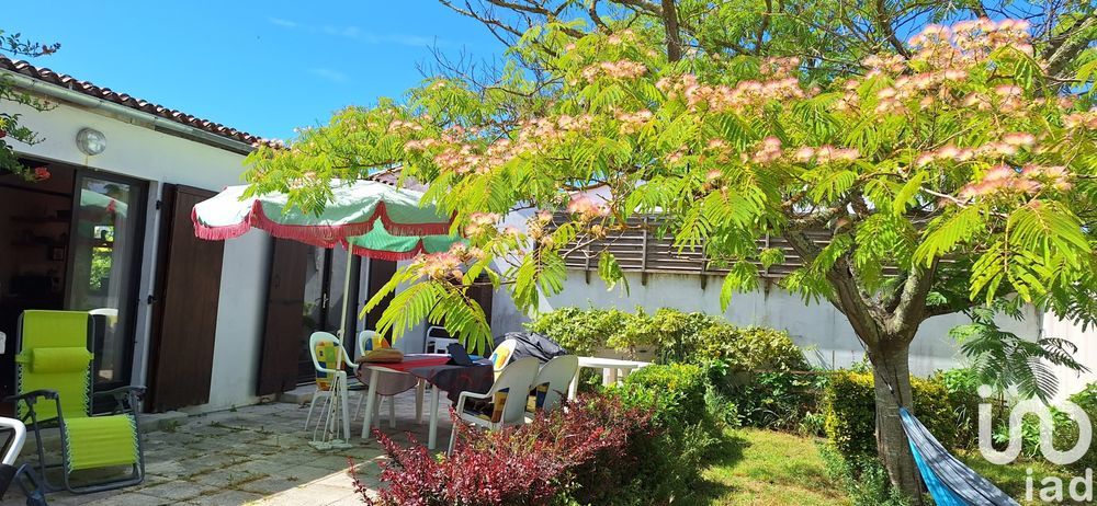 � vendre  Maison Le Bois-Plage-en-R� (17580)