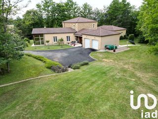  Maison � vendre 10 pi�ces 260 m�