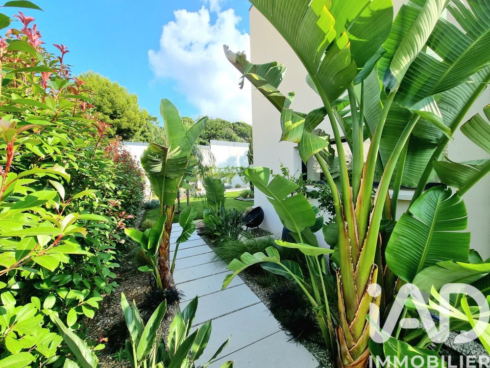 � vendre  Villa Marseille 9