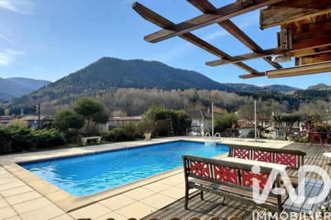   Vente Chalet 7 pi�ces Maison - 7 pi�ce(s) - 200 m�