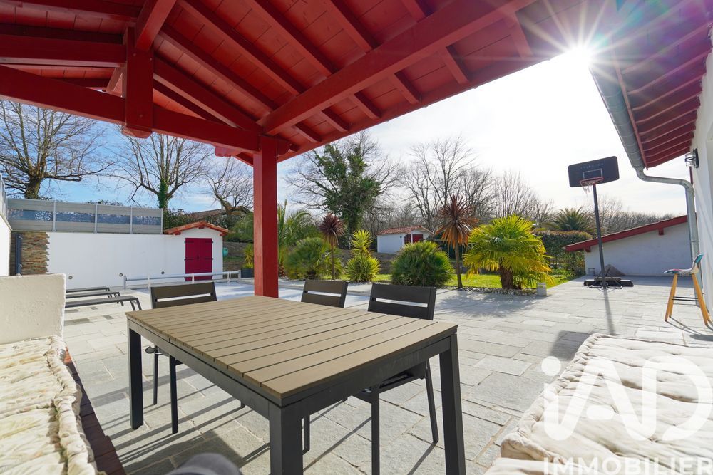 � vendre  Maison Jatxou (64480)