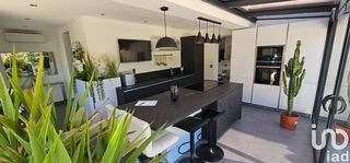  Maison � vendre 8 pi�ces 242 m�