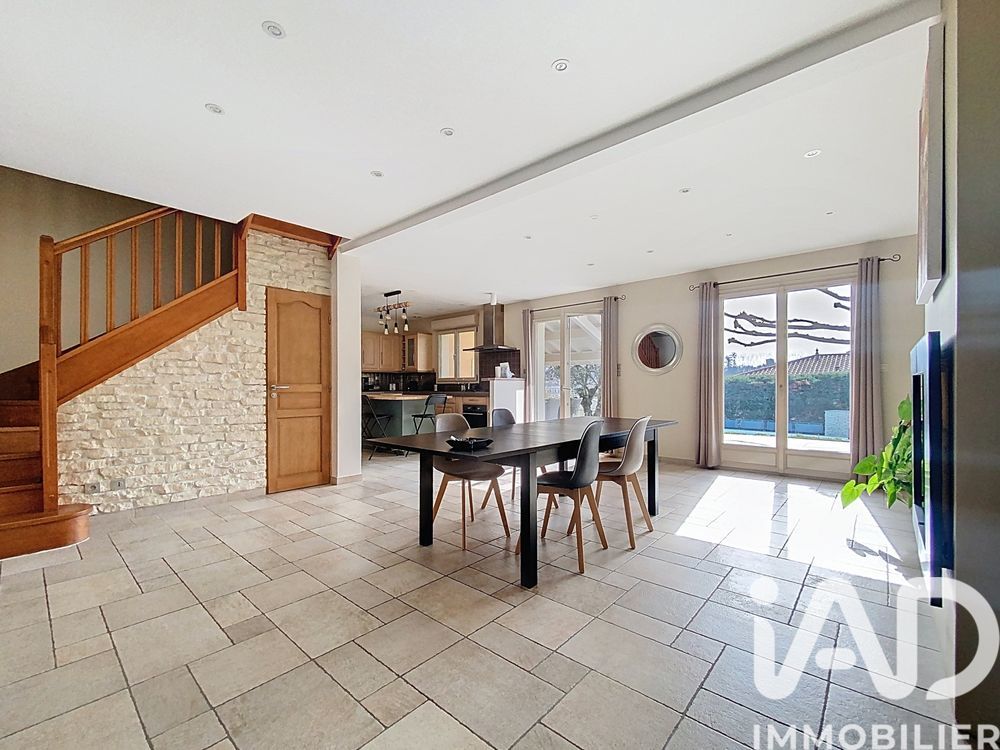 � vendre  Maison Charly (69390)