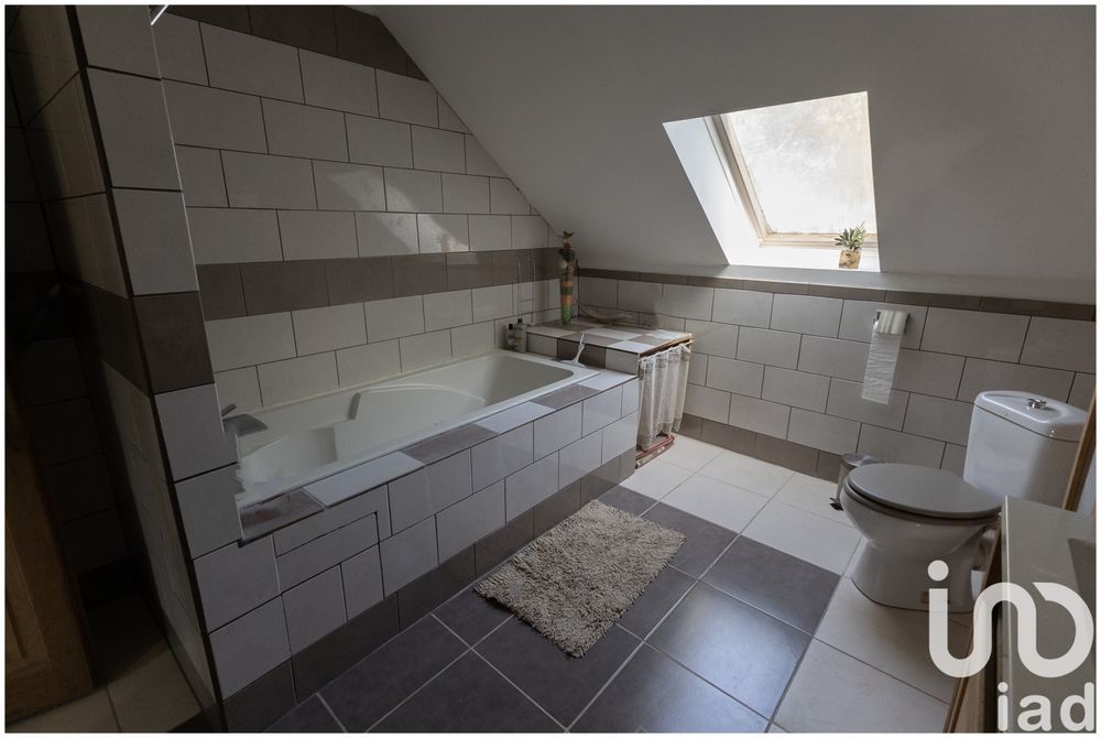 � vendre  Maison Duvy (60800)