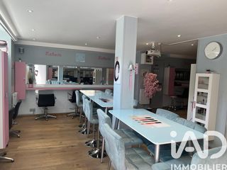  Immeuble � vendre 140 m�