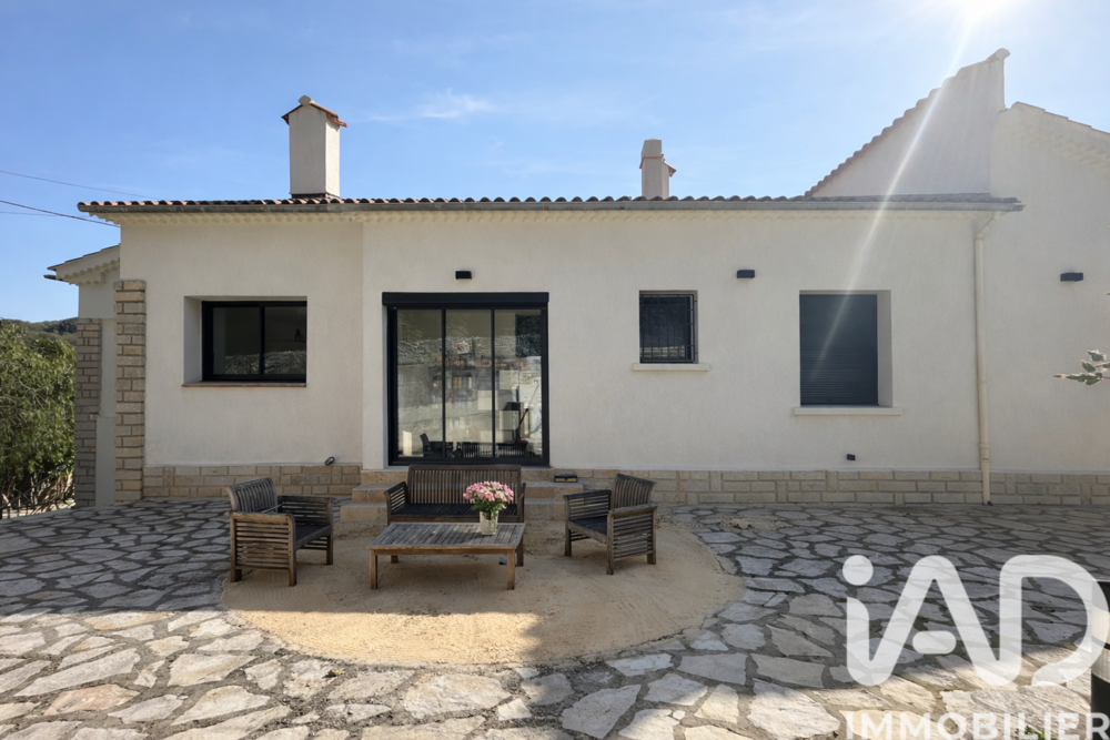 � vendre  Maison Carqueiranne (83320)