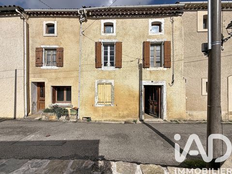   Vente Maison de village 5 pi�ces Maison - 5 pi�ce(s) - 142 m�
