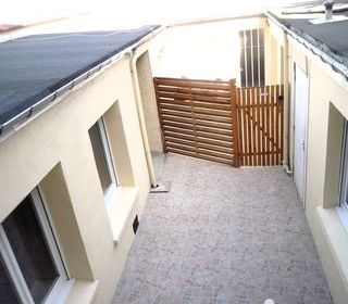  Immeuble � vendre 270 m�