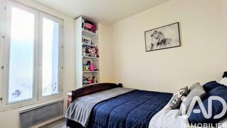  Immeuble � vendre 77 m�