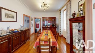  Maison � vendre 9 pi�ces 252 m�