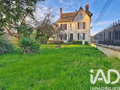   Vente Manoir 8 pi�ces Maison - 8 pi�ce(s) - 200 m�