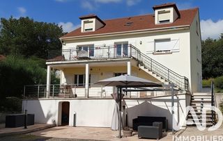  Maison � vendre 10 pi�ces 217 m�