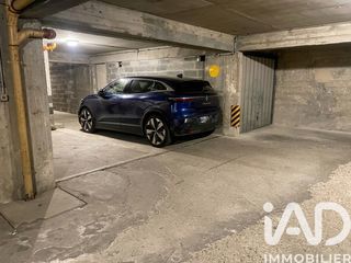  Parking / Garage � vendre 12 m�