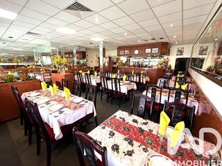  Immeuble � vendre 328 m�