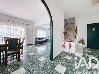  Maison � vendre 5 pi�ces 180 m�