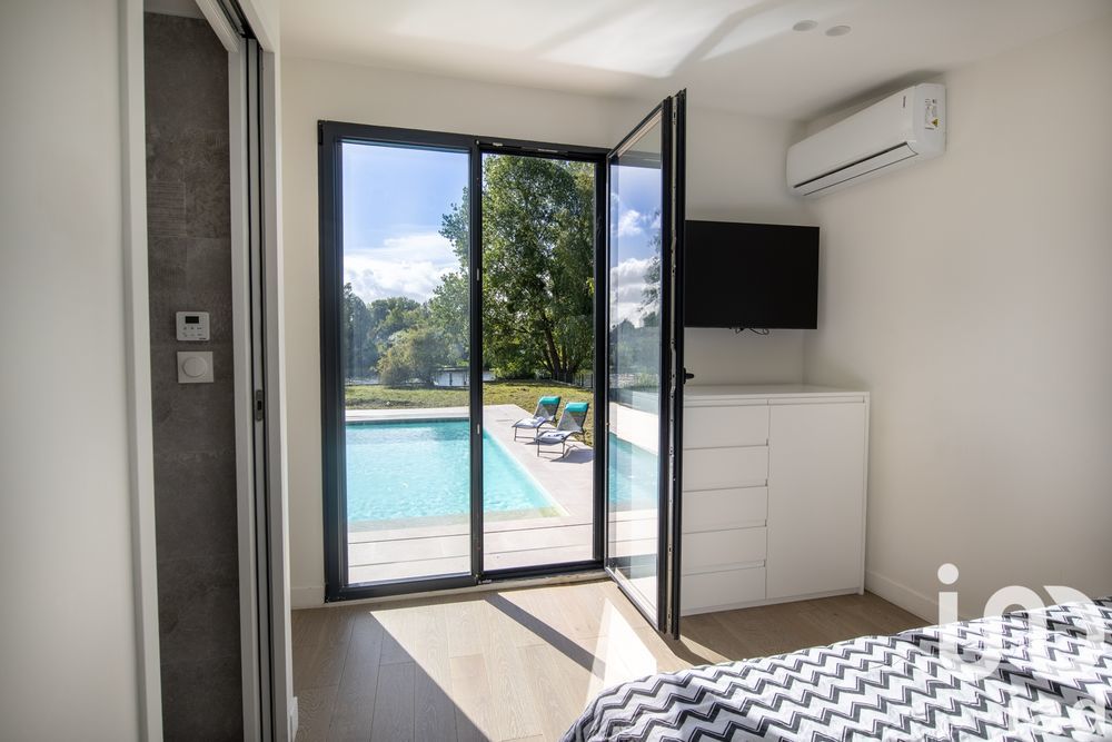 � vendre  Villa M�zy-sur-Seine (78250)