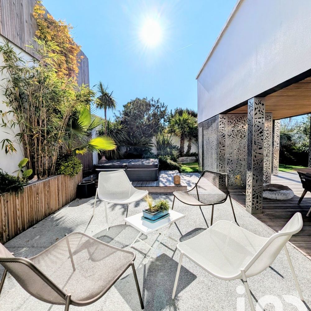 � vendre  Villa La Rochelle (17000)