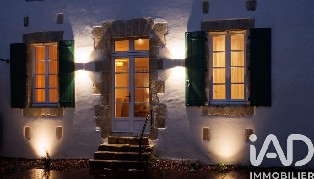 � vendre  Maison Sainte-Marie-de-R� (17740)