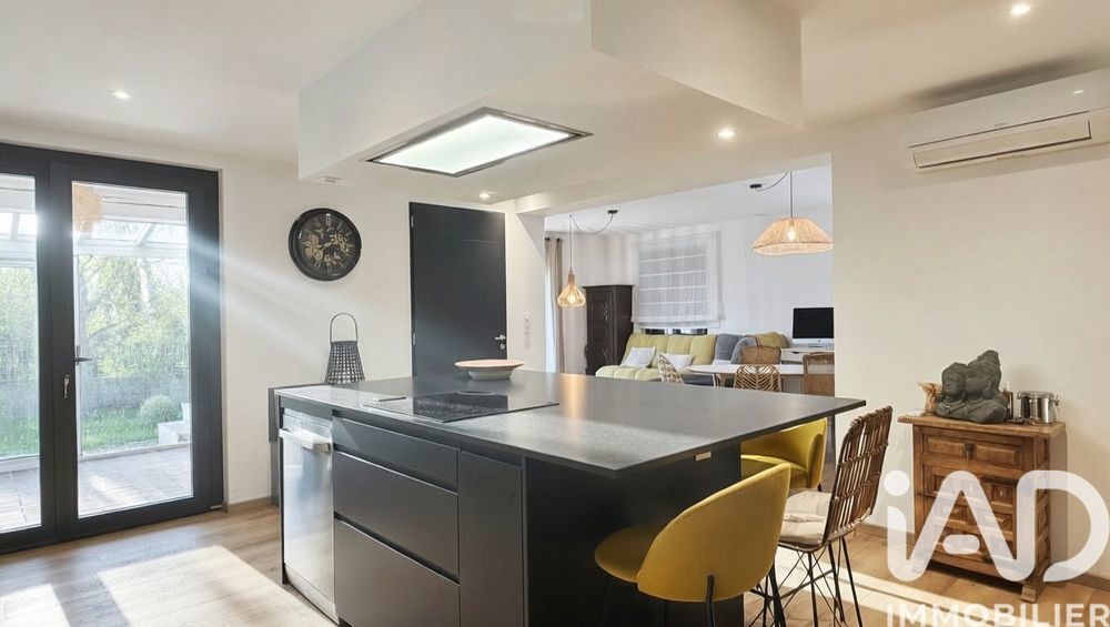 � vendre  Maison L'Isle-sur-la-Sorgue (84800)