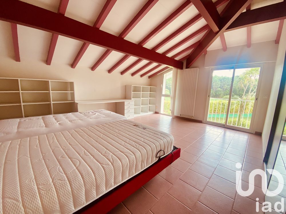 � vendre  Villa Saubion (40230)