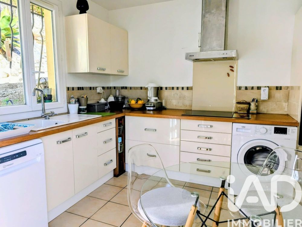 � vendre  Maison Pierrefeu-du-Var (83390)